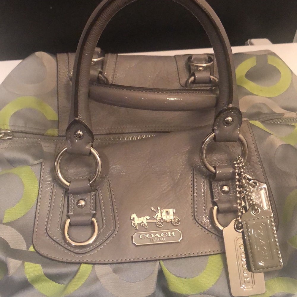 Coach Handbag - Picture 3 of 7